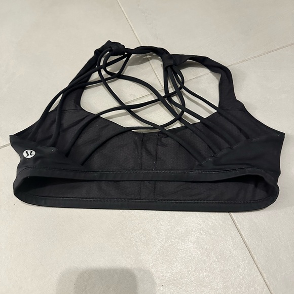 lululemon free to be wild bra black size 8 and 10 - Picture 2 of 5